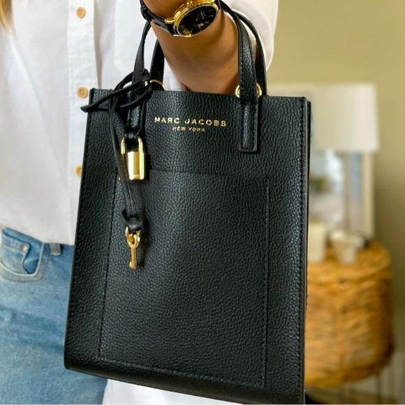 New Marc Jacobs bag crossbody black leather gold tone hardware 2 straps NWT - Picture 10 of 14